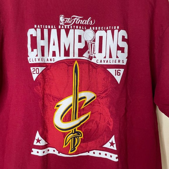NBA 2016 Champions Cleveland Cavaliers Shirt Maroon Unisex Size L - Picture 2 of 7